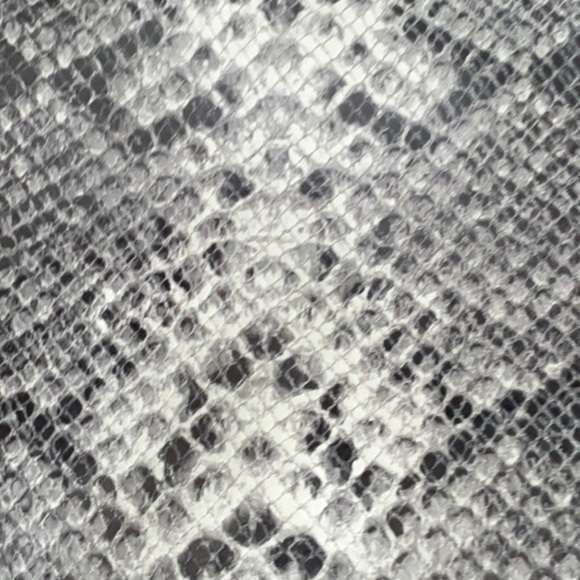 Cynthia Rowley Leather Snake Print Bag Gray Black White - Picture 3 of 8